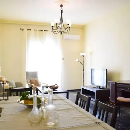 Marble Cool 2-bedroom Down Town Yard House 公寓 *