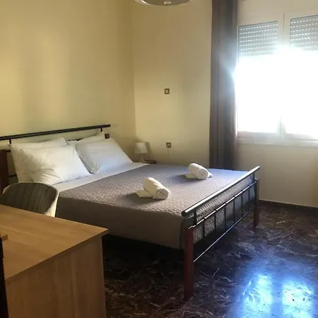 Marble Cool 2-bedroom Down Town Yard House * 基萨莫斯